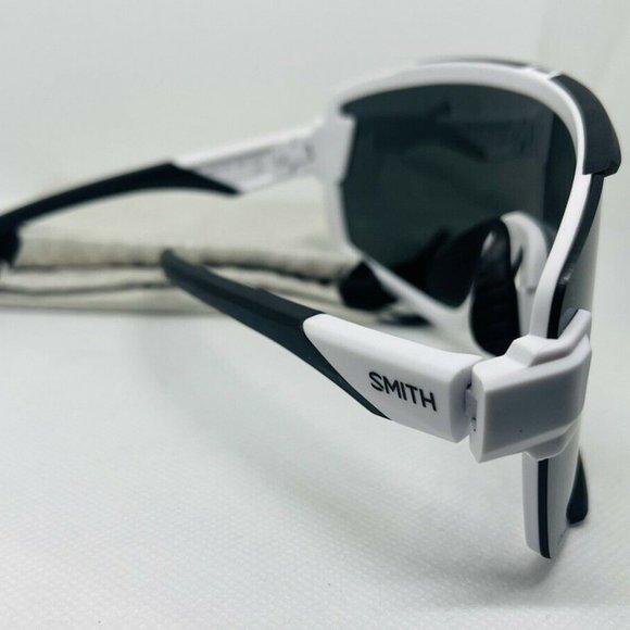 Smith Wildcat Sunglasses - Matte White and Black Sunglasses Oversized - Picture 5 of 8